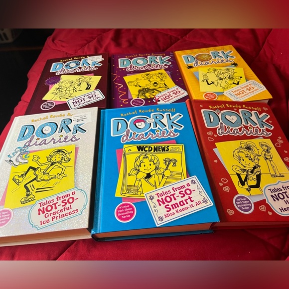 Dork Diaries-Tales by Rachel Renee Russell - Picture 3 of 3